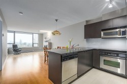 1207-4178 Dawson Street Burnaby, BC V5C 0A1