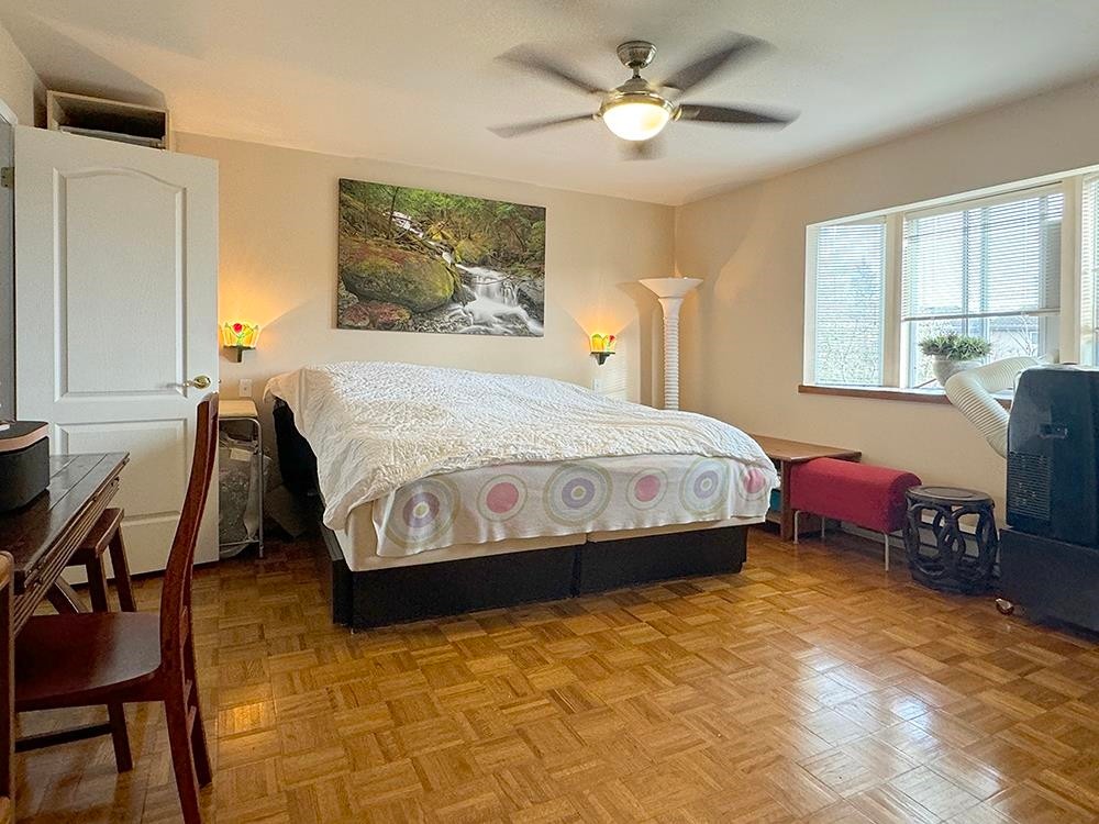 8140 Lucas Road, Richmond, BC - Indoor Photo Showing Bedroom