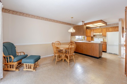 434 Alouette Drive, Coquitlam, BC - Indoor