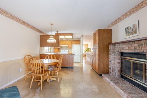 434 Alouette Drive, Coquitlam, BC - Indoor With Fireplace