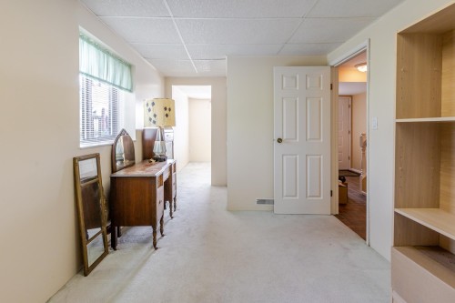 434 Alouette Drive, Coquitlam, BC - Indoor Photo Showing Other Room