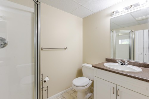 434 Alouette Drive, Coquitlam, BC - Indoor Photo Showing Bathroom