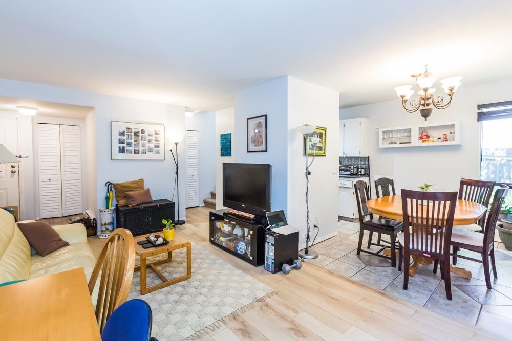 9110 Centaurus Circle, Burnaby, BC - Indoor