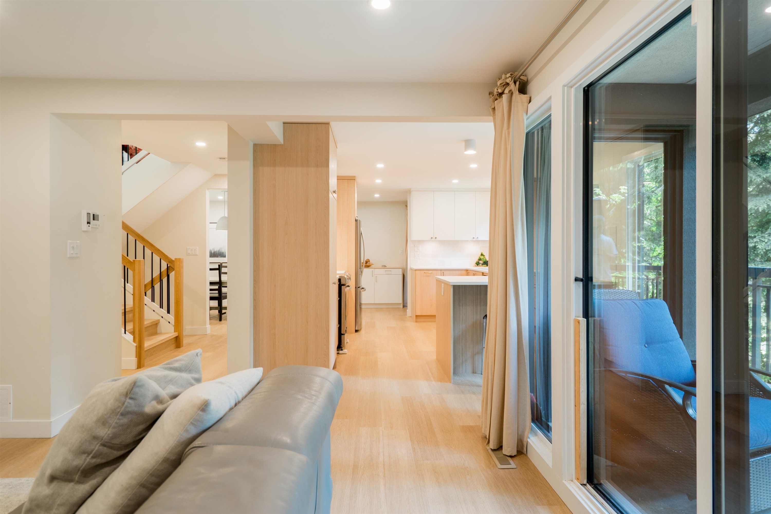 1139 Heritage Boulevard, North Vancouver, BC - Indoor
