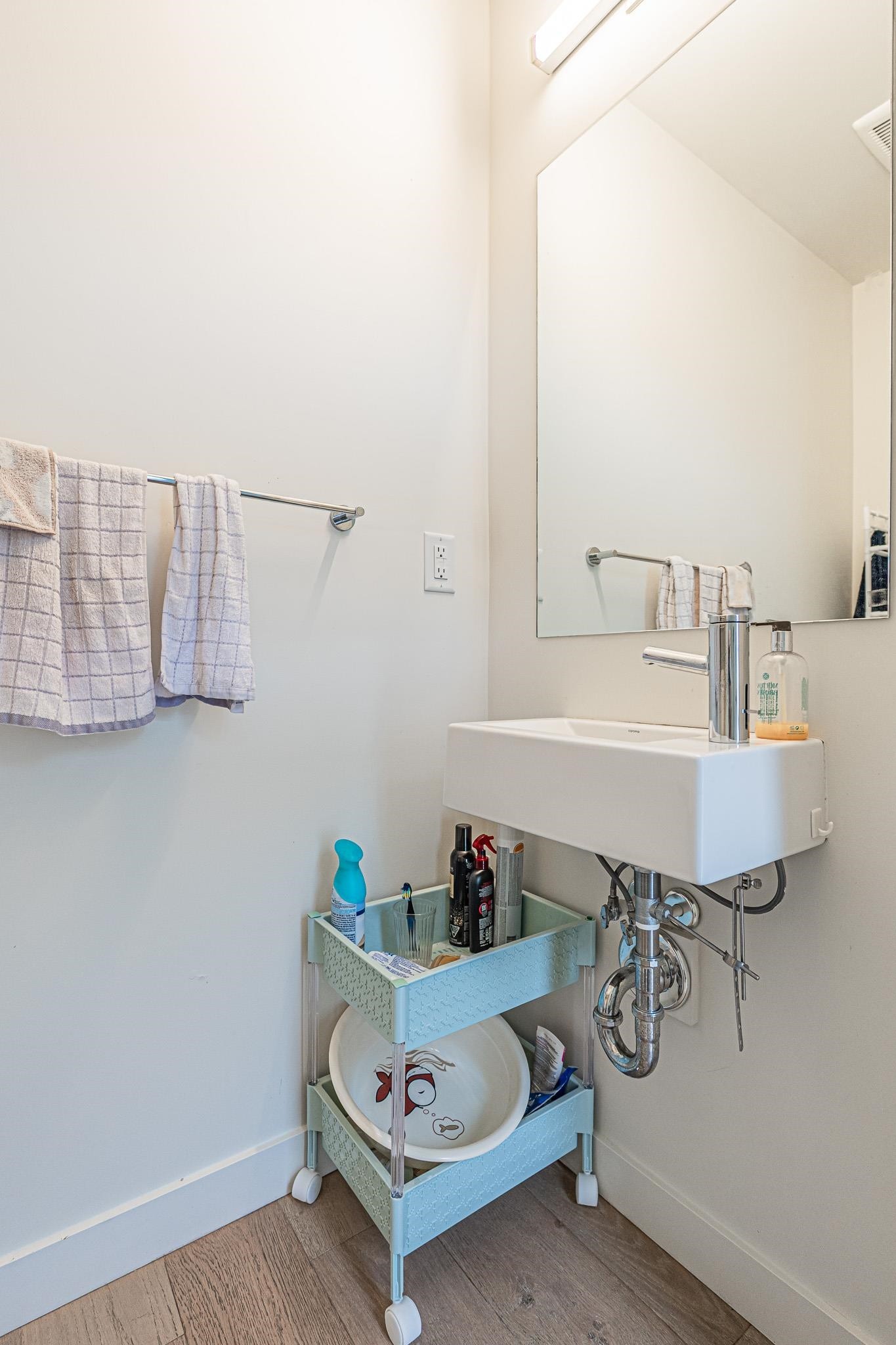 7903 Oak Street, Vancouver, BC - Indoor