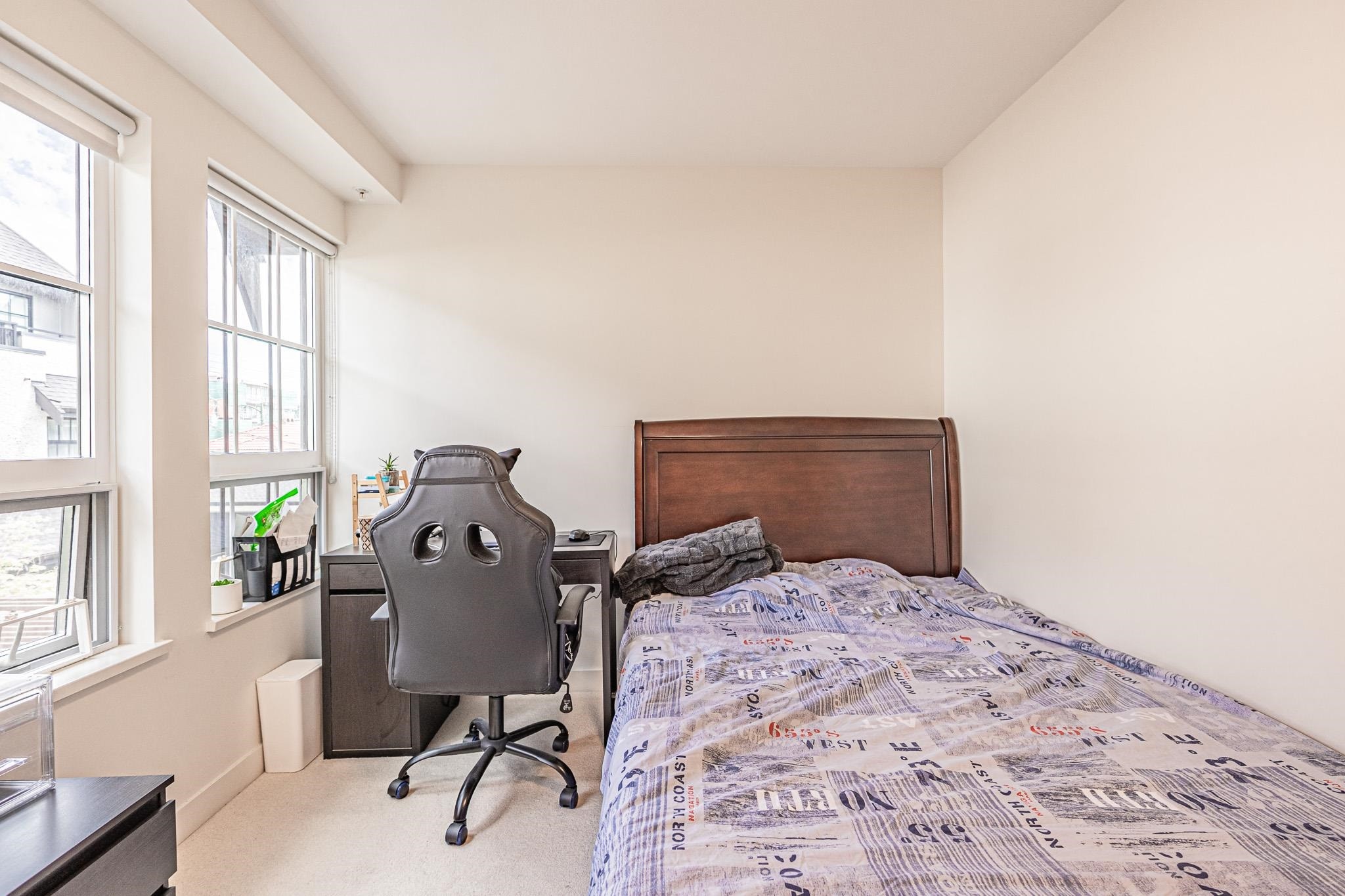 7903 Oak Street, Vancouver, BC - Indoor Photo Showing Bedroom