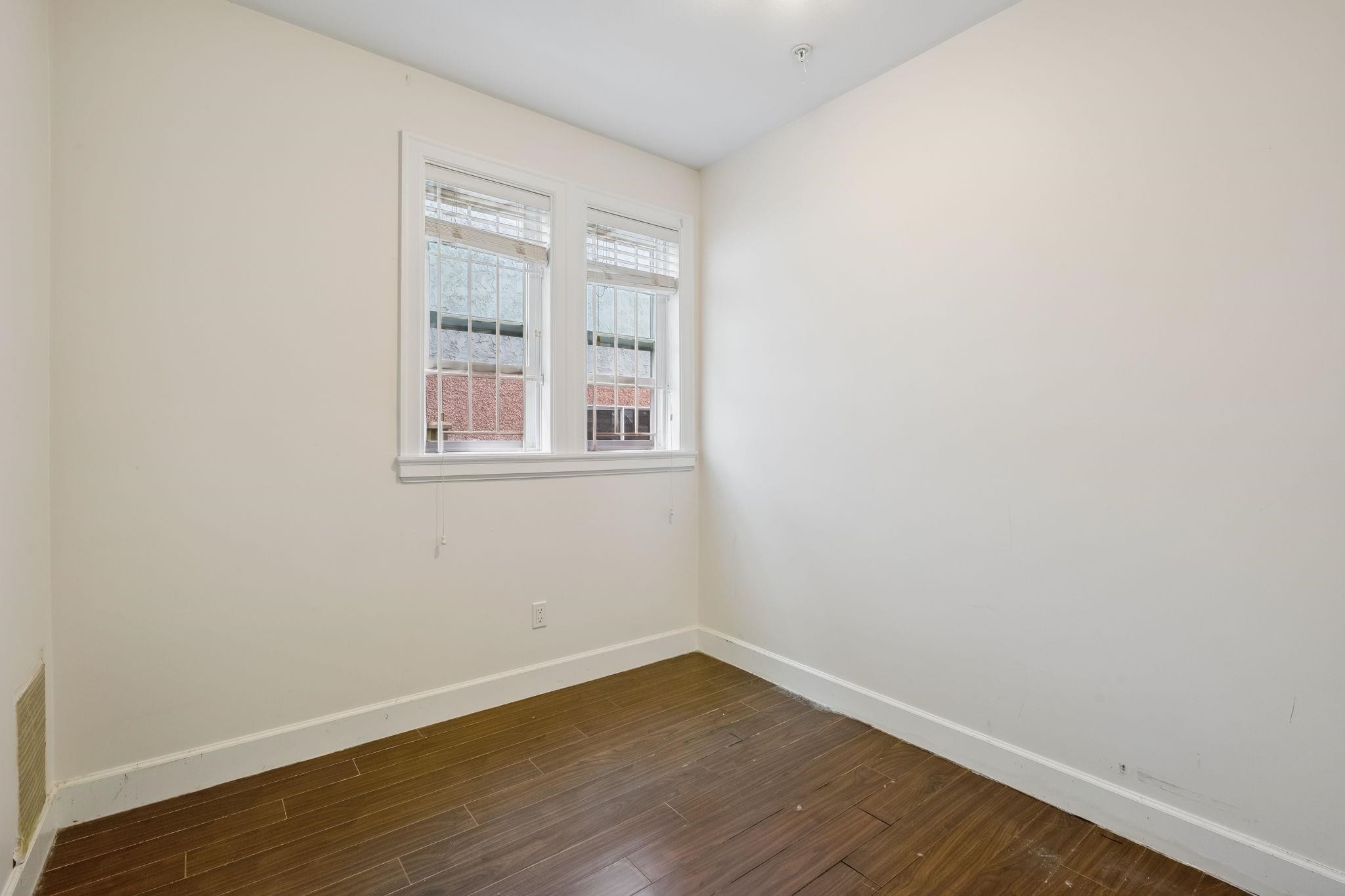 3795 Fleming Street, Vancouver, BC - Indoor Photo Showing Other Room
