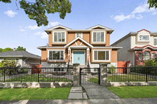 5454 Slocan Street, Vancouver, BC - Outdoor With Facade