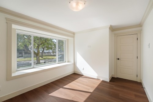 5454 Slocan Street, Vancouver, BC - Indoor Photo Showing Other Room