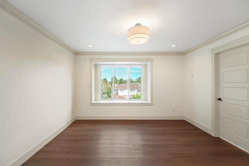 5454 Slocan Street, Vancouver, BC - Indoor Photo Showing Other Room