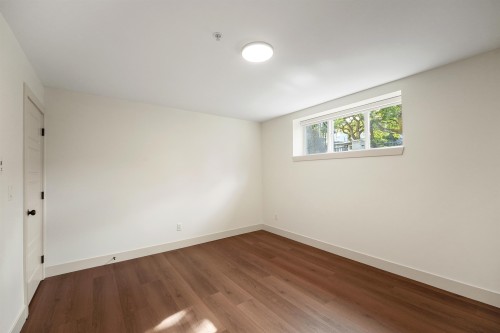 5454 Slocan Street, Vancouver, BC - Indoor Photo Showing Other Room