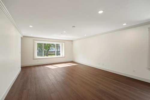 5454 Slocan Street, Vancouver, BC - Indoor Photo Showing Other Room