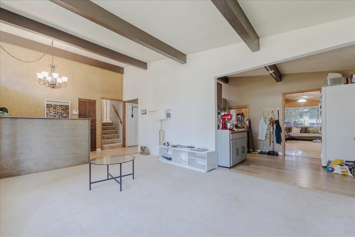 21784 Donovan Avenue, Maple Ridge, BC - Indoor