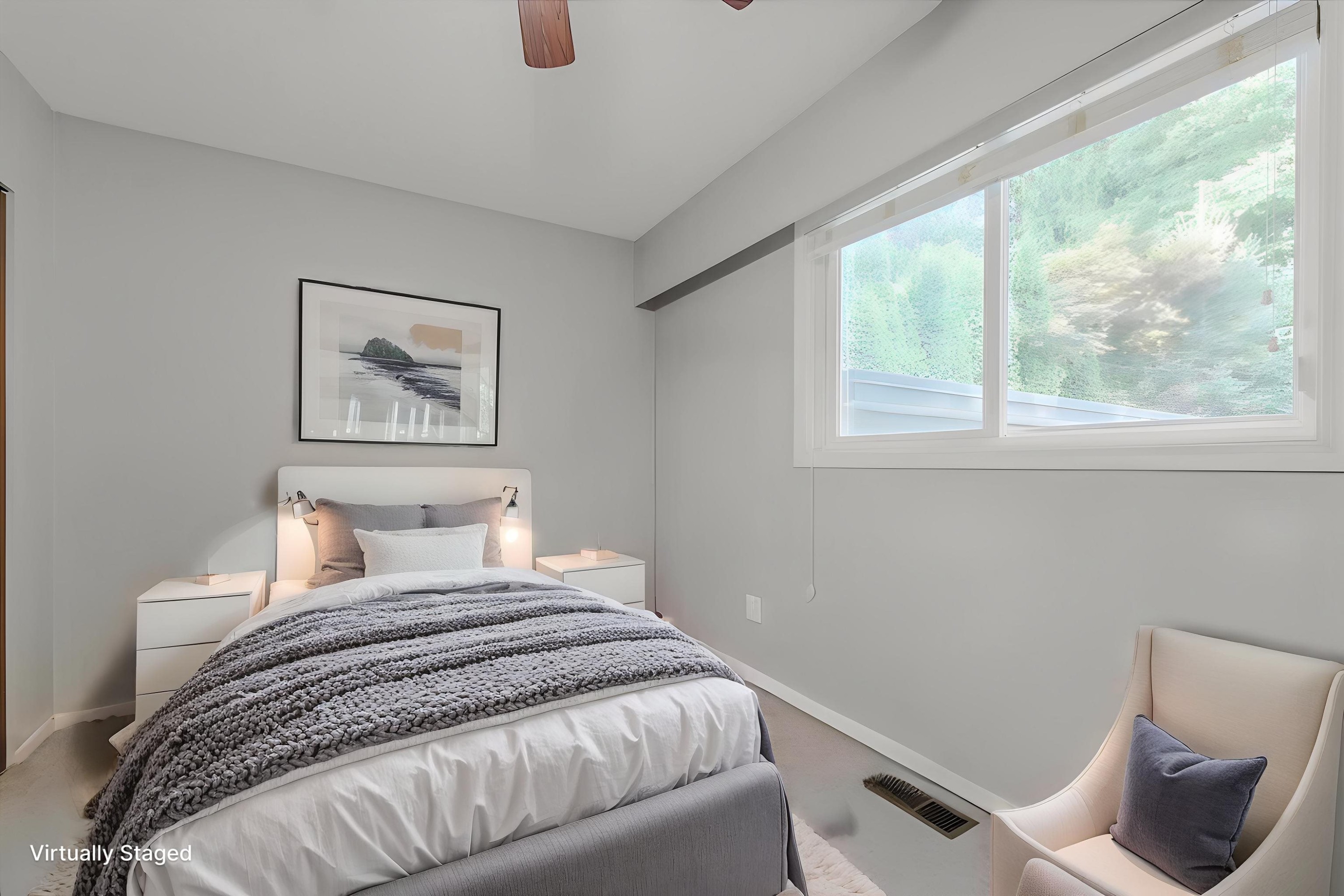 21784 Donovan Avenue, Maple Ridge, BC - Indoor Photo Showing Bedroom