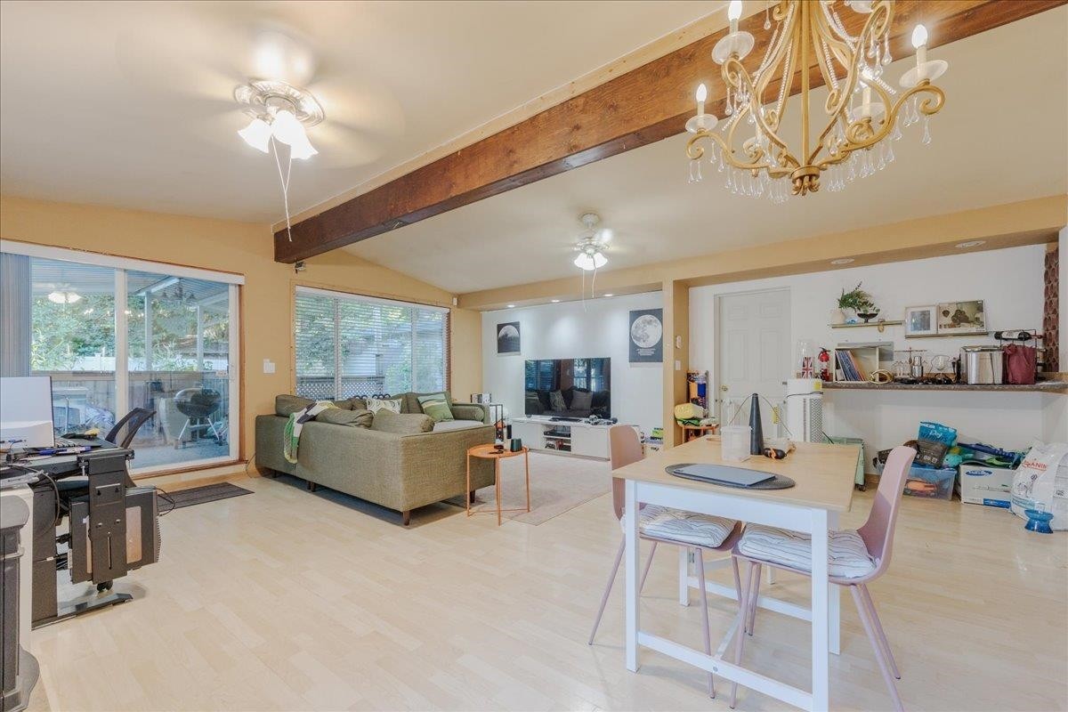 21784 Donovan Avenue, Maple Ridge, BC - Indoor