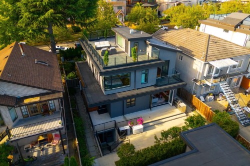 136 61St Avenue E, Vancouver, BC - Outdoor With Deck Patio Veranda