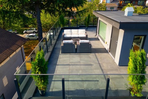 136 61St Avenue E, Vancouver, BC - Outdoor