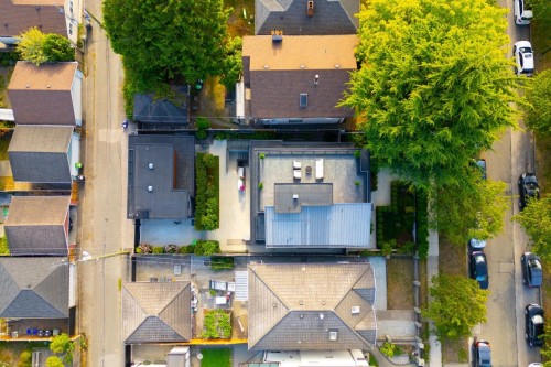 136 61St Avenue E, Vancouver, BC - Outdoor