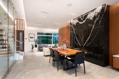 136 61St Avenue E, Vancouver, BC - Indoor