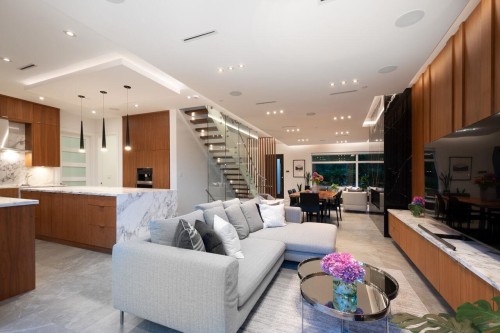 136 61St Avenue E, Vancouver, BC - Indoor
