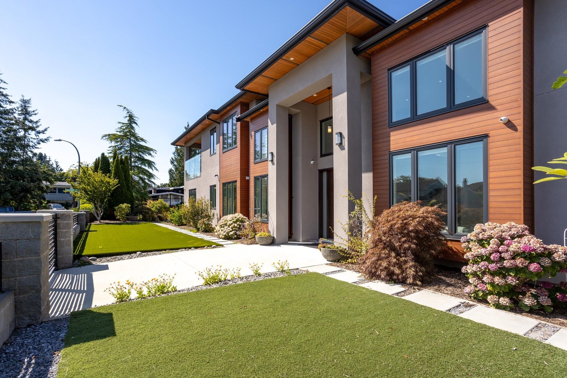3291 Ullsmore Avenue, Richmond, BC - Outdoor