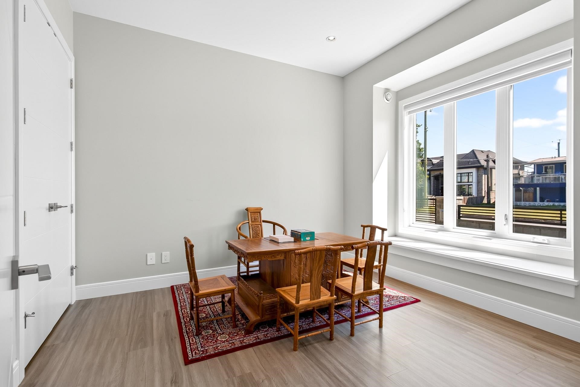 3291 Ullsmore Avenue, Richmond, BC - Indoor