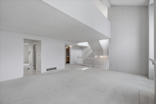 3661 Handel Avenue, Vancouver, BC - Indoor