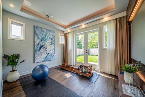 8271 Minler Road, Richmond, BC - Indoor