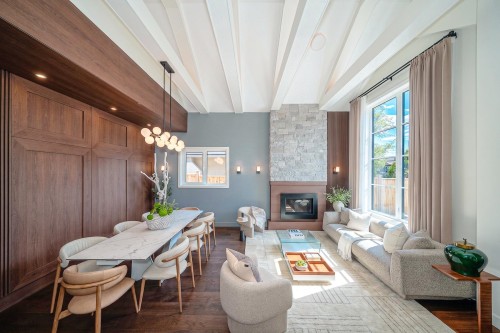 8271 Minler Road, Richmond, BC - Indoor Photo Showing Living Room With Fireplace