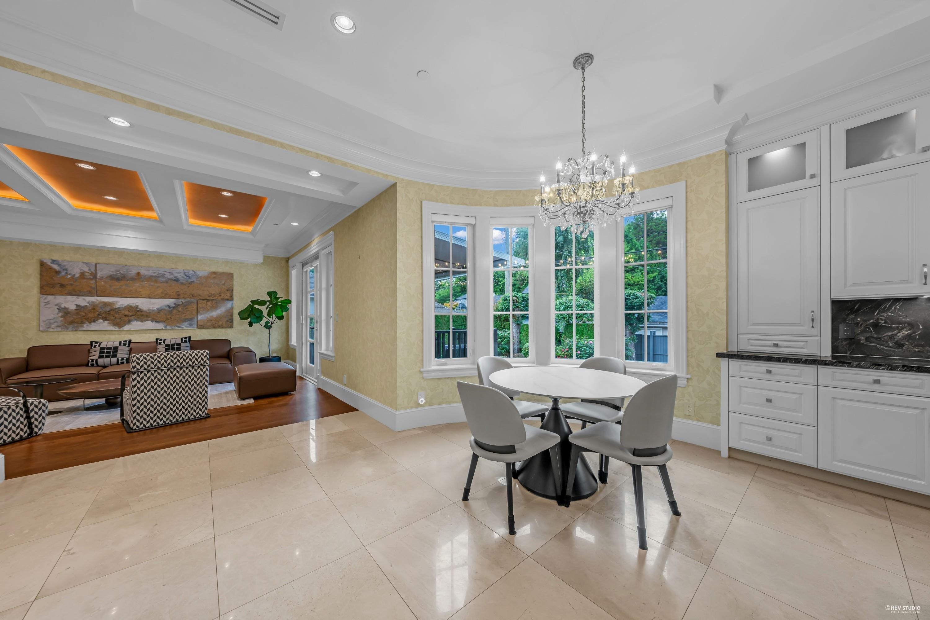 6011 Adera Street, Vancouver, BC - Indoor Photo Showing Dining Room