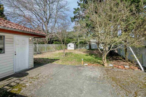 4391 Westminster Highway, Richmond, BC - Outdoor