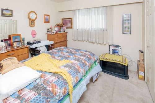 4391 Westminster Highway, Richmond, BC - Indoor Photo Showing Bedroom