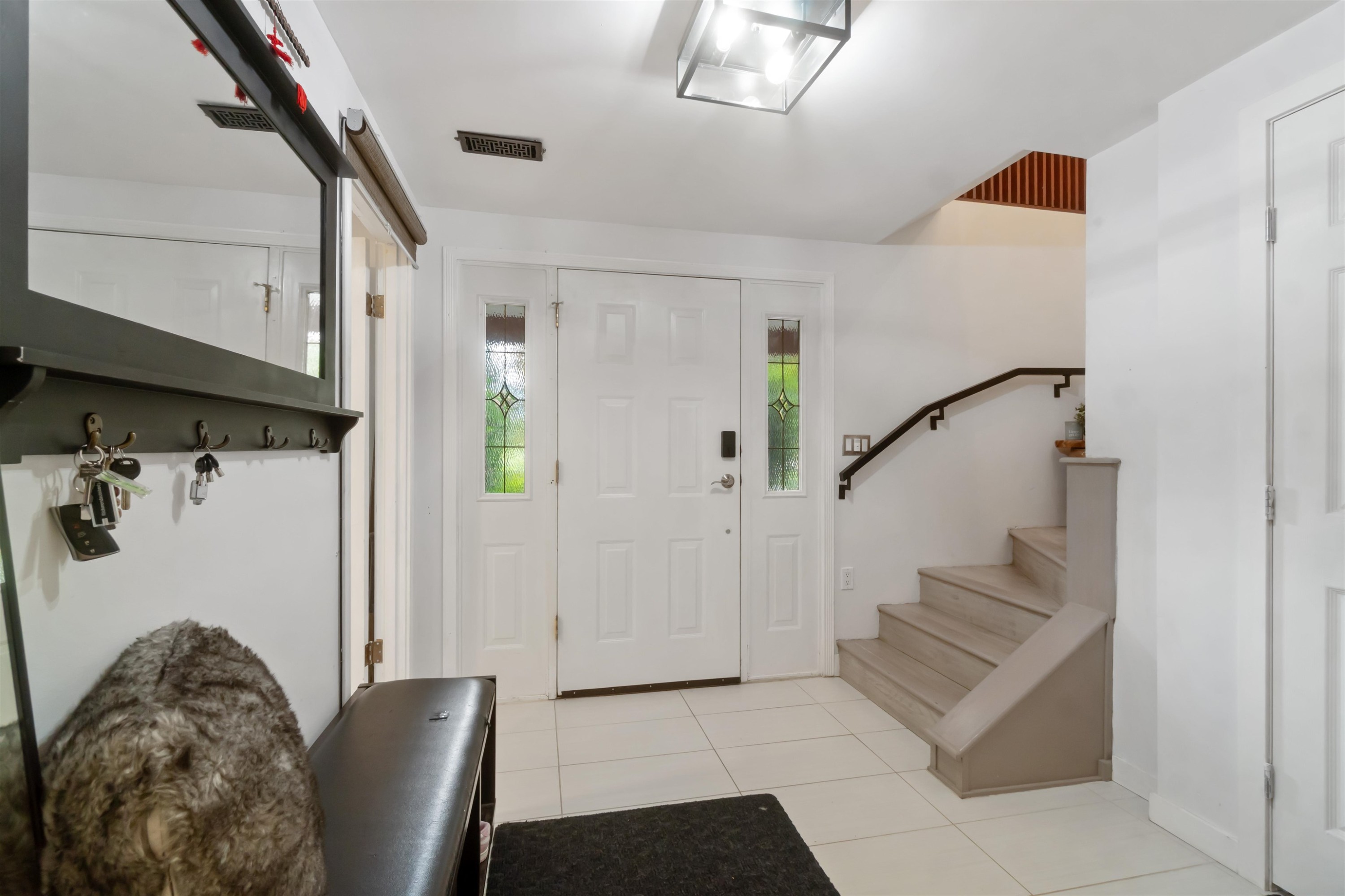 309 Gloucester Court, Coquitlam, BC - Indoor Photo Showing Other Room