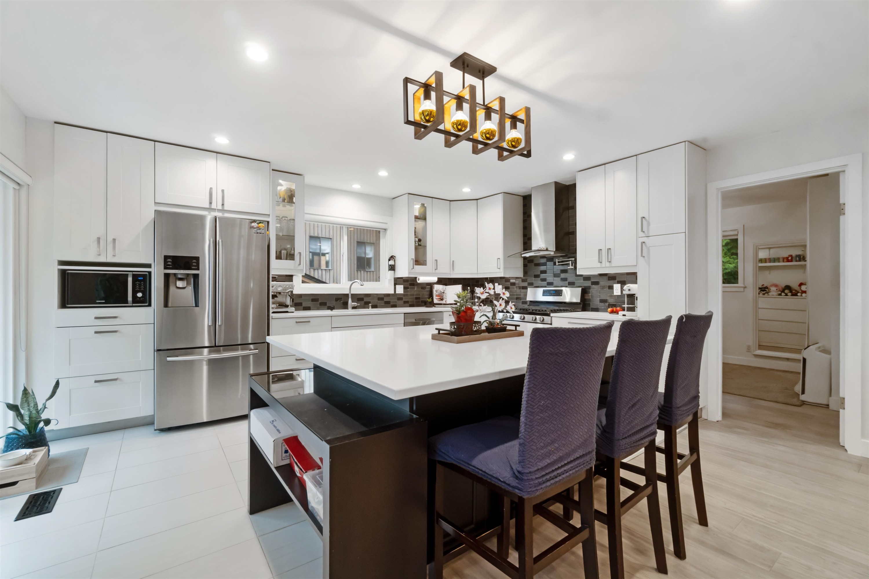 309 Gloucester Court, Coquitlam, BC - Indoor