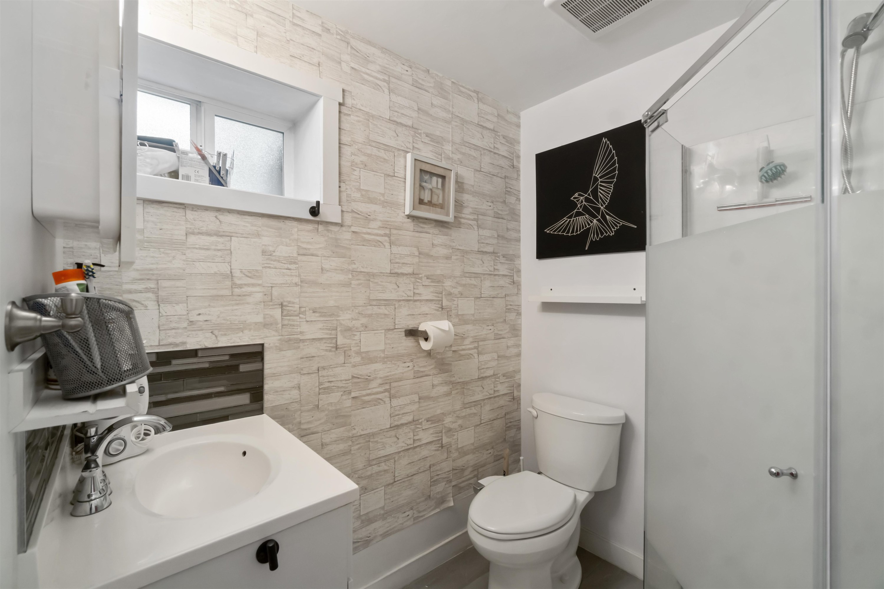 309 Gloucester Court, Coquitlam, BC - Indoor Photo Showing Bathroom