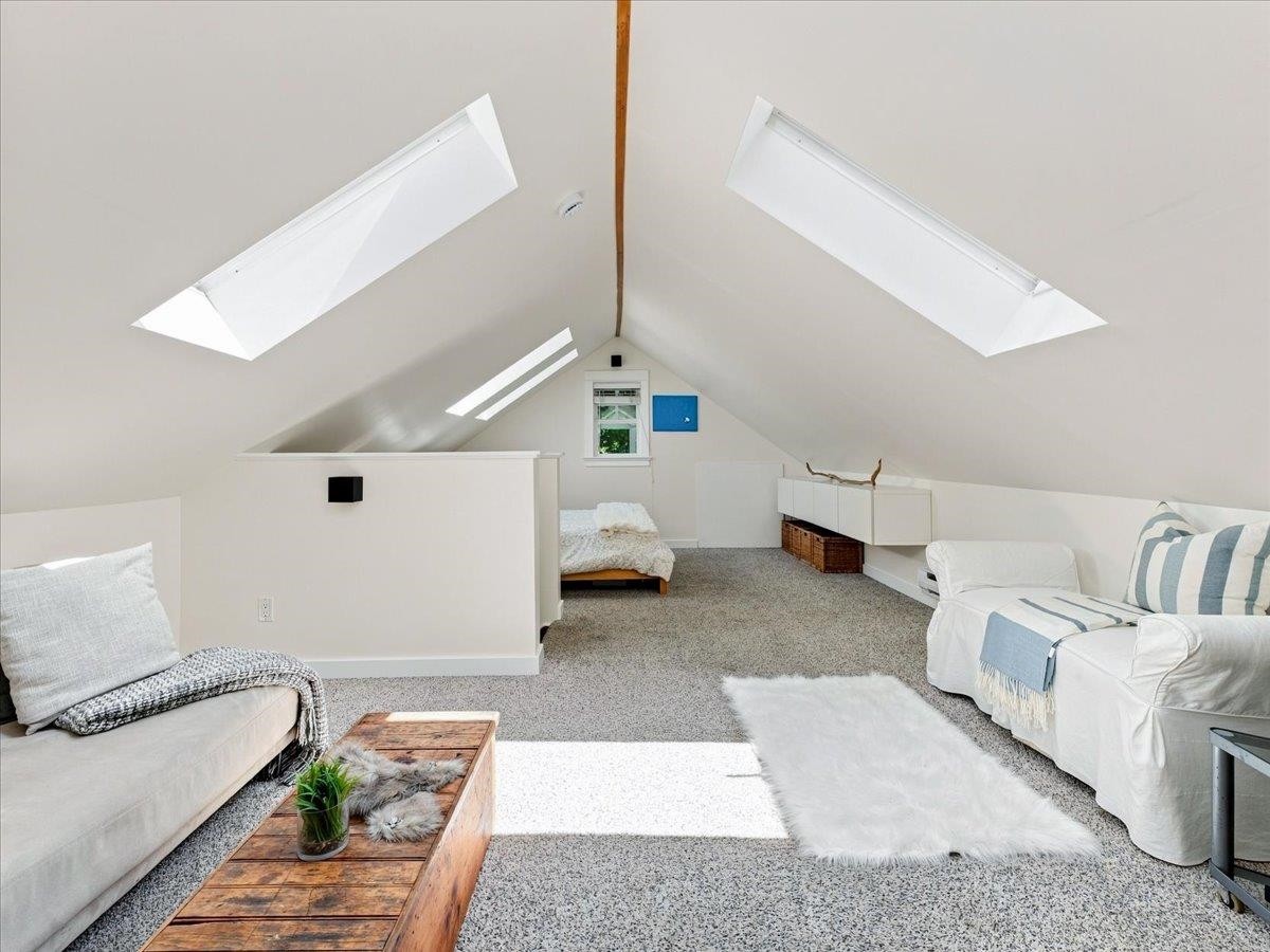 4399 Quebec Street, Vancouver, BC - Indoor Photo Showing Other Room