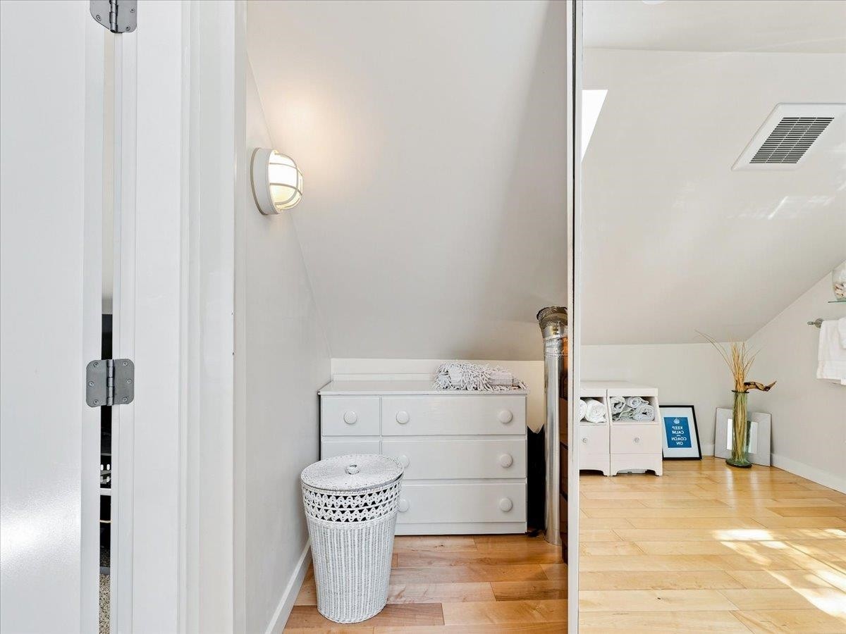 4399 Quebec Street, Vancouver, BC - Indoor Photo Showing Other Room
