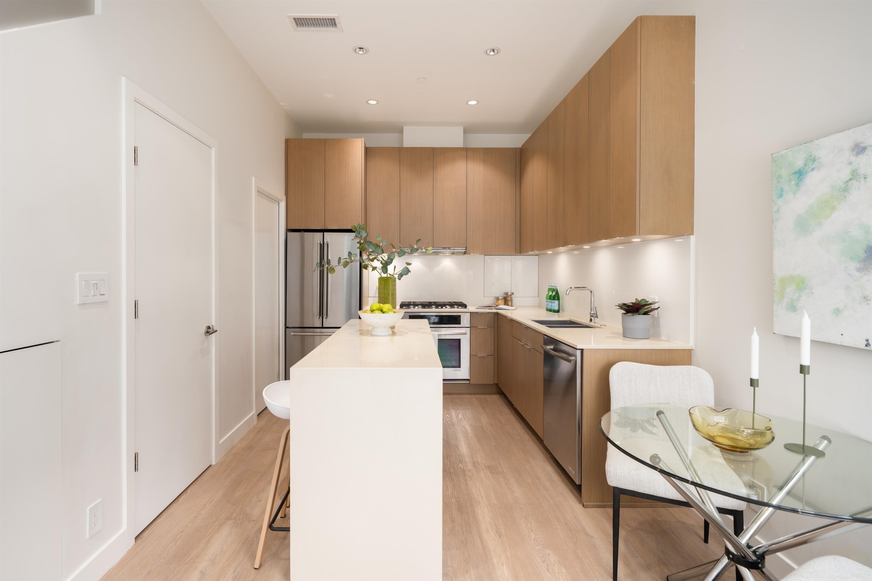 149 1St Avenue E, Vancouver, BC - Indoor