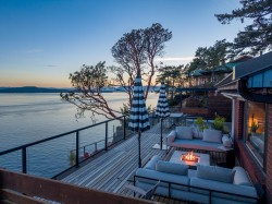 7918 Swanson View Drive Pender Island, BC V0N 2M2