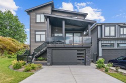 13532 Birdtail Drive Maple Ridge, BC V4R 0J2
