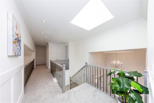 10820 Dennis Crescent, Richmond, BC - Indoor Photo Showing Other Room