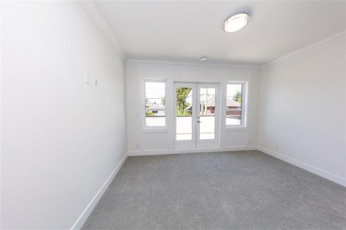 10820 Dennis Crescent, Richmond, BC - Indoor Photo Showing Other Room