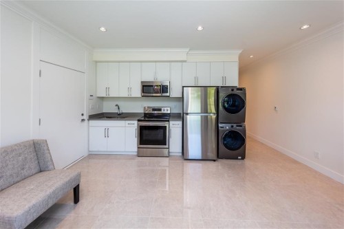 10820 Dennis Crescent, Richmond, BC - Indoor Photo Showing Kitchen With Stainless Steel Kitchen