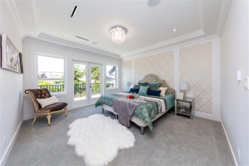 10820 Dennis Crescent, Richmond, BC - Indoor Photo Showing Bedroom