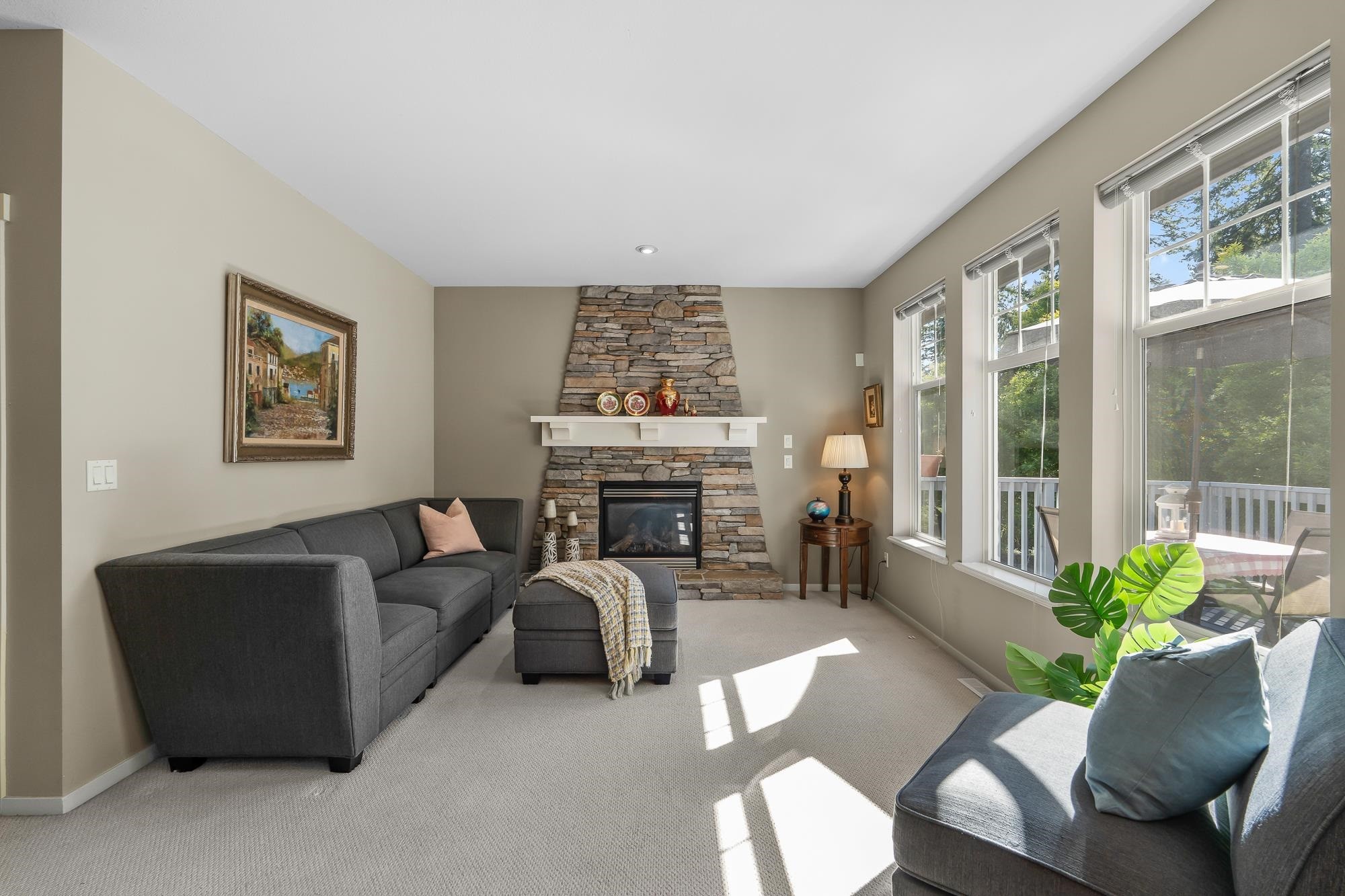 6 Alder Drive, Port Moody, BC - Indoor Photo Showing Living Room With Fireplace