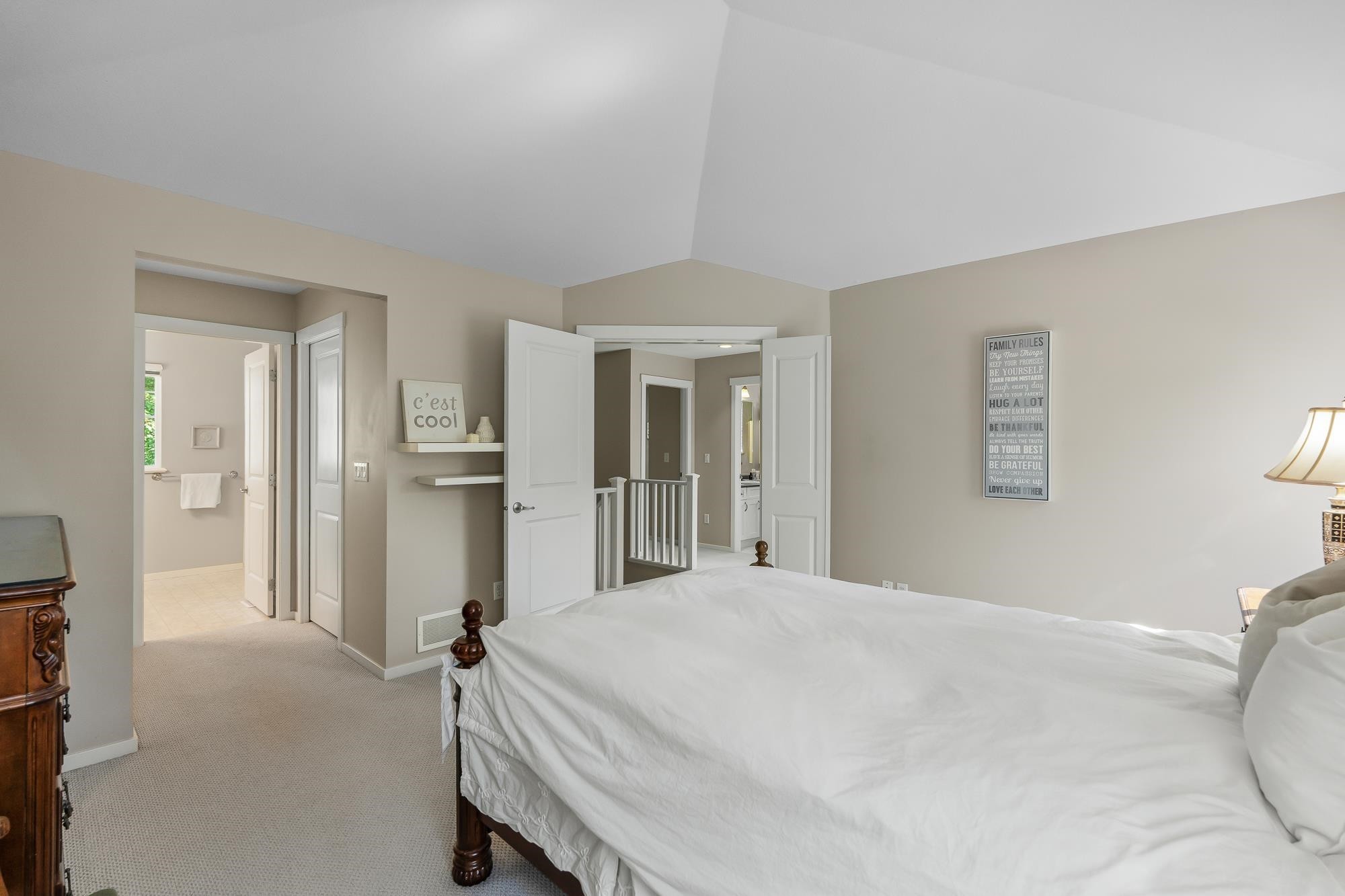 6 Alder Drive, Port Moody, BC - Indoor Photo Showing Bedroom