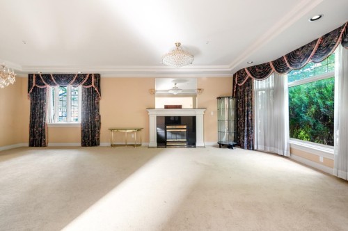 1456 47Th Avenue W, Vancouver, BC - Indoor With Fireplace