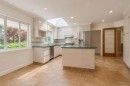 606 St Andrews Road, West Vancouver, BC  - Indoor Photo Showing Kitchen 
