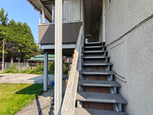 2503 27Th Avenue E, Vancouver, BC - Outdoor