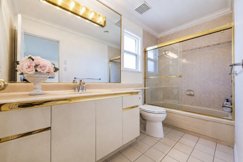 7640 Broadmoor Boulevard, Richmond, BC 
